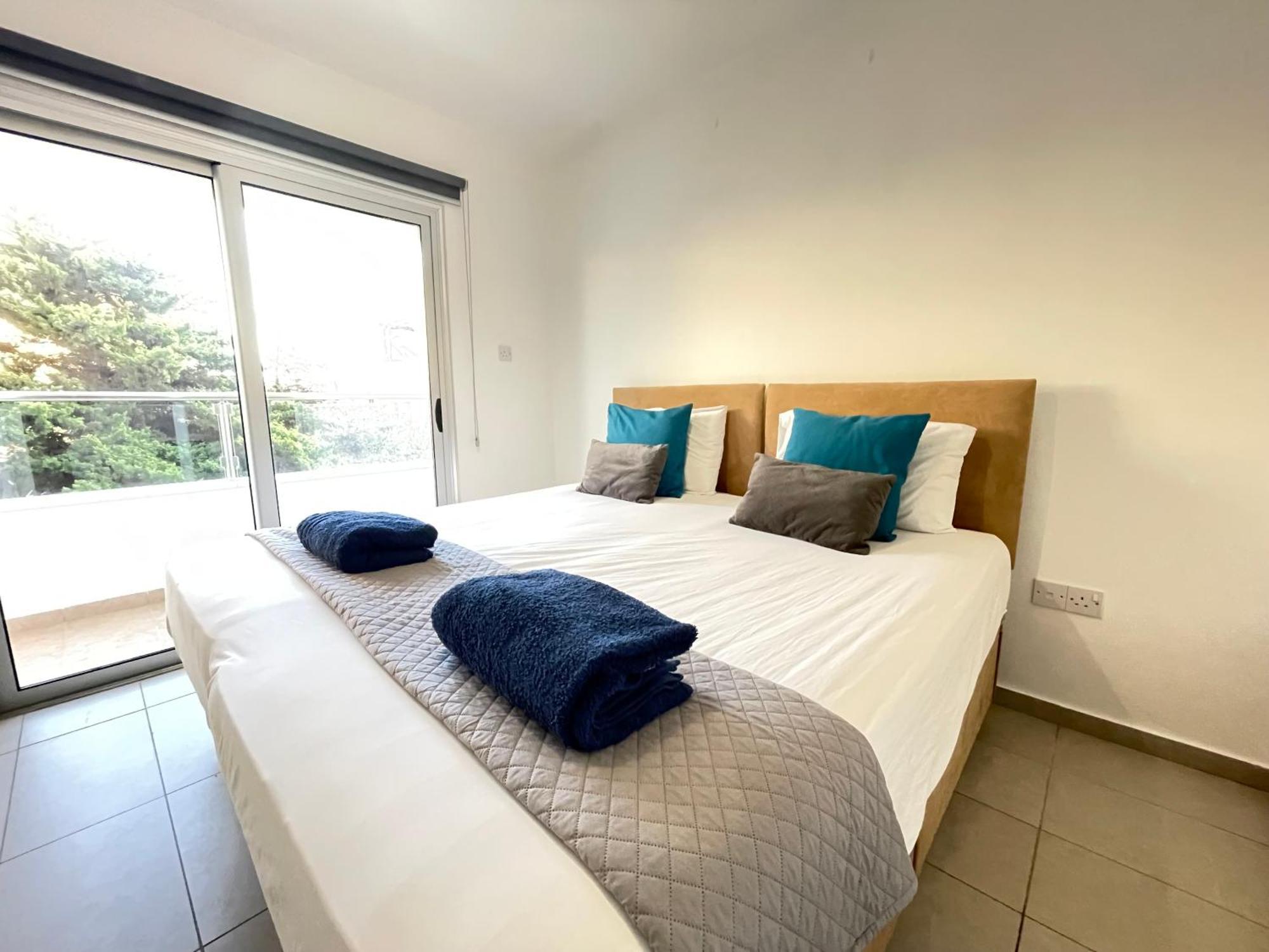Aurora Holiday Apartment - アヤナパ エクステリア 写真